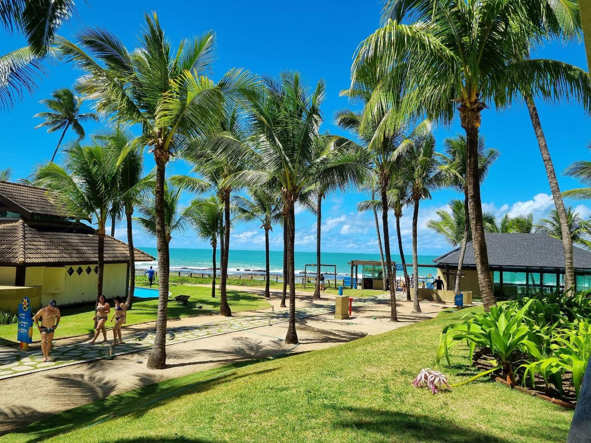 Marulhos Suites Resort Muro Alto Beira Mar Por Brevelar ปอร์โต จิ กาลินญาส ภายนอก รูปภาพ