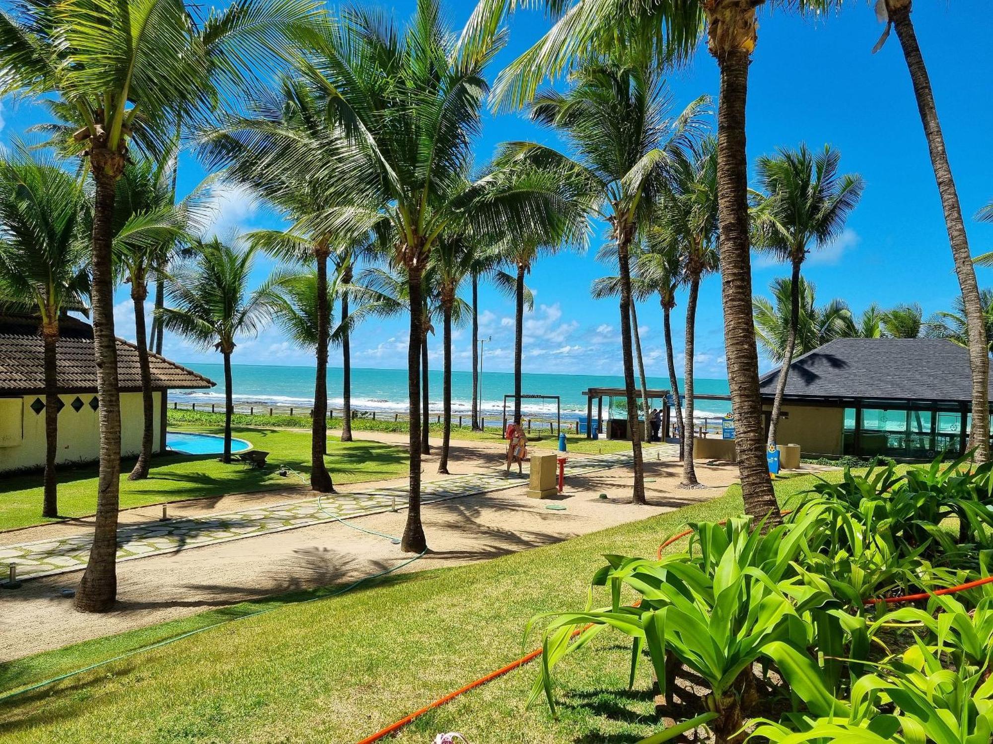 Marulhos Suites Resort Muro Alto Beira Mar Por Brevelar ปอร์โต จิ กาลินญาส ภายนอก รูปภาพ
