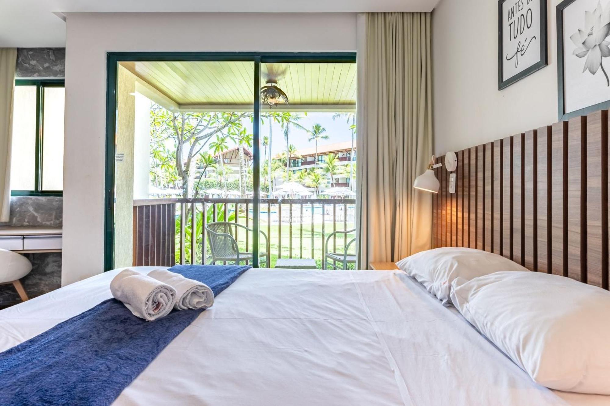 Marulhos Suites Resort Muro Alto Beira Mar Por Brevelar ปอร์โต จิ กาลินญาส ภายนอก รูปภาพ